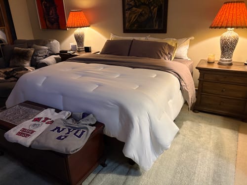 Customer photo review of MarshMellow Comforter