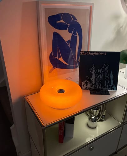 Customer photo review of Retro donut lamp