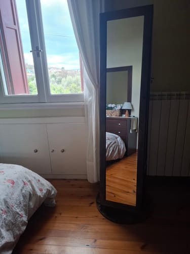 Customer photo review of Ολόσωμος Καθρέφτης Κρεβατοκάμαρας Μακιγιάζ Ντουλάπι Κοσμημάτων Ντουλάπι με Καθρέφτη Αποθήκευση κοσμημάτων vintage καφέ JJ-C062K01