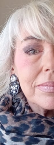 Customer photo review of Orecchini Vivienne perle