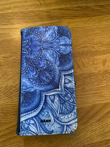 Customer photo review of iPhone 11 Wallet Case - Blue Vintage