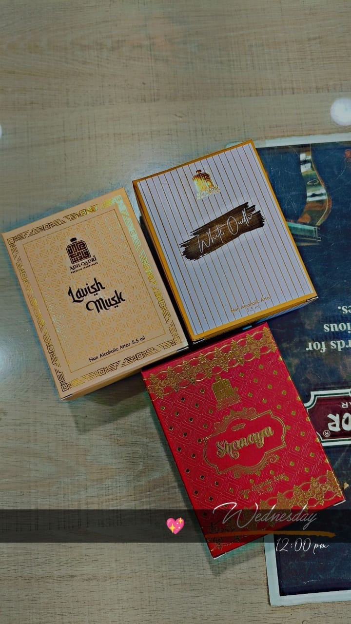 Customer photo review of White Oudh Luxury Attar Perfume