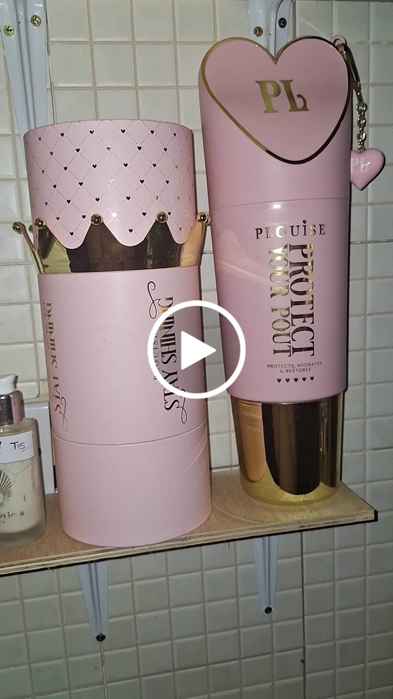 Customer video review of Protect Your Pout and Stay Shining Lip Oil XL Duo