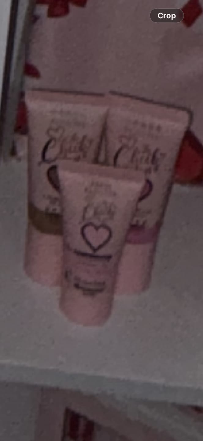 Customer photo review of Plouise The Cheek of it - Liquid Bronzer