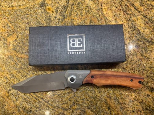 Customer photo review of BRÜTEDGE™ BIG A** KNIFE