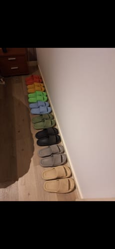 Customer photo review of HappyFlops