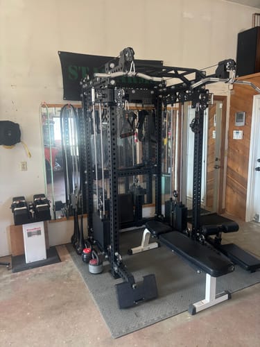 Customer photo review of Blazzed HD1 Squat Rack Functional Trainer