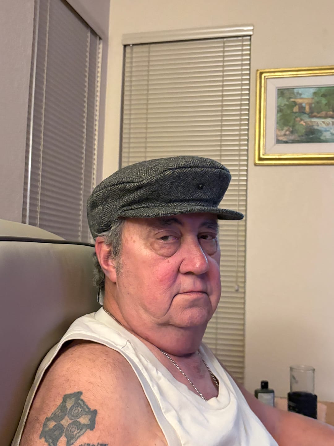 Customer photo review of Vintage Cap Tweed