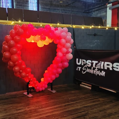 Customer photo review of 6.5ft Party & Hoop Balloon Heart Shape Loop Flower Arch Photo Booth Backdrop Stand Heart Backdrop