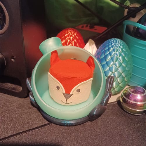 Customer photo review of Noomi Squeezibo Fabric Squishy