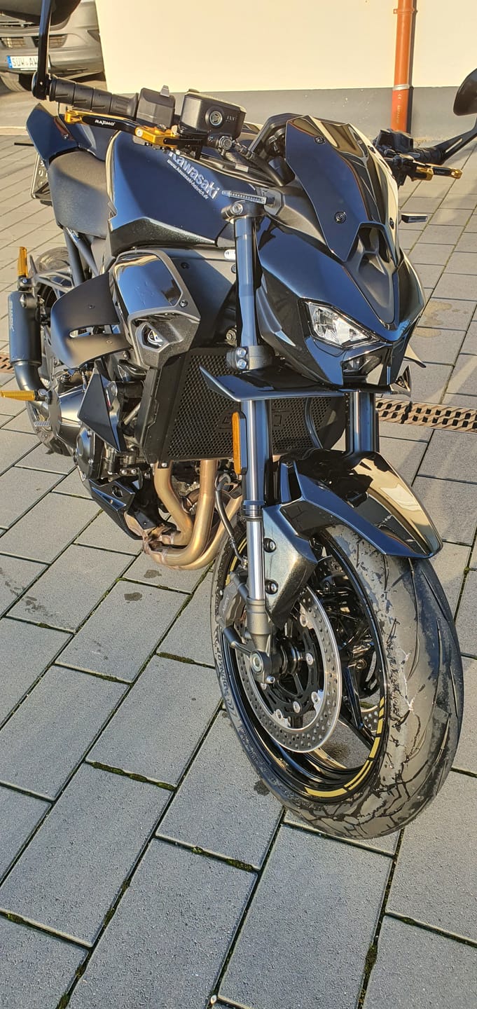 Customer photo review of PUIG D12 Spoiler | ABE | matt-schwarz | passend für Kawasaki Z900 / SE - Modelle (2025-2026)
