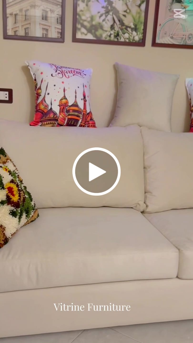 Customer video review of A double sofa with short legs
