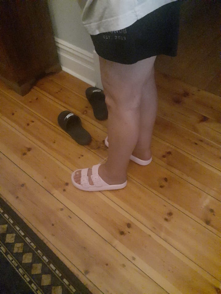 Customer photo review of The Snuggi Arch Support Thongs