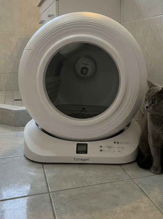Customer photo review of The Tonepie Q-CLEAN Self-Cleaning Litter Robot