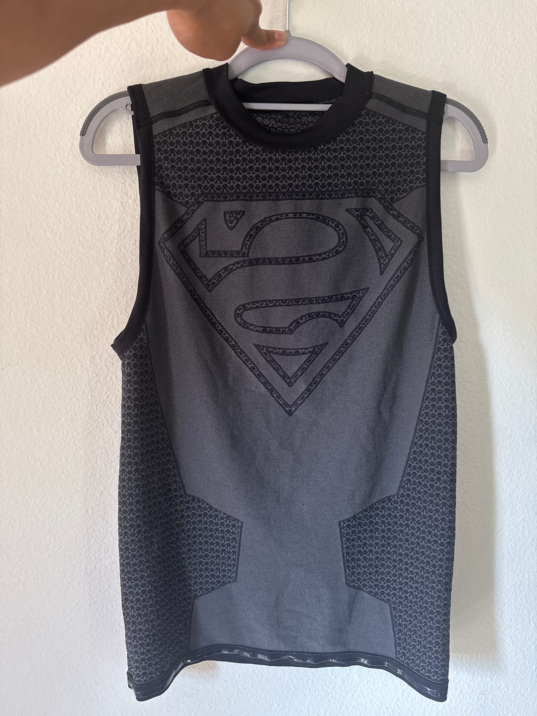 Customer photo review of 3047 - Superman Compression Tanks