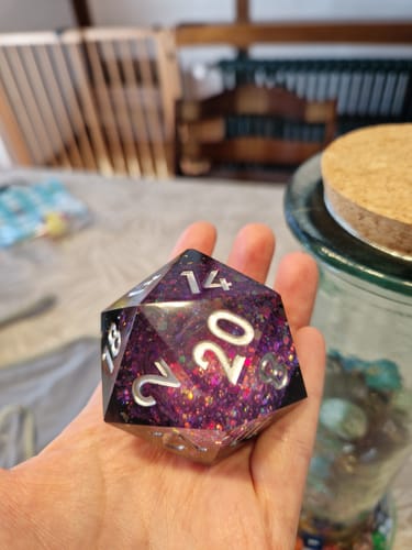 Customer photo review of Corebreaker Crystal Rift – XXL D20 (50 mm)