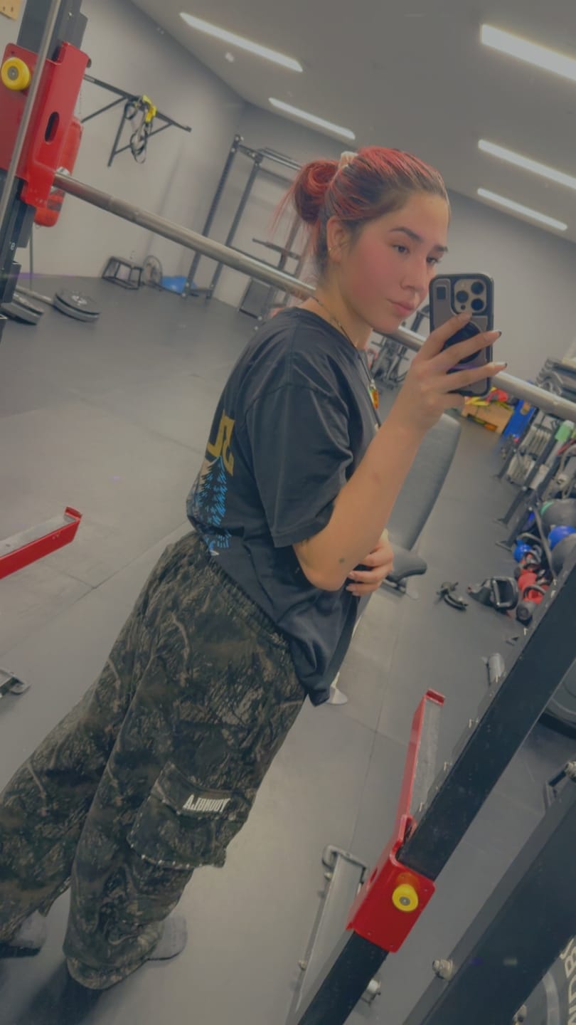Customer photo review of 2033 - Heritage Cargo Sweats