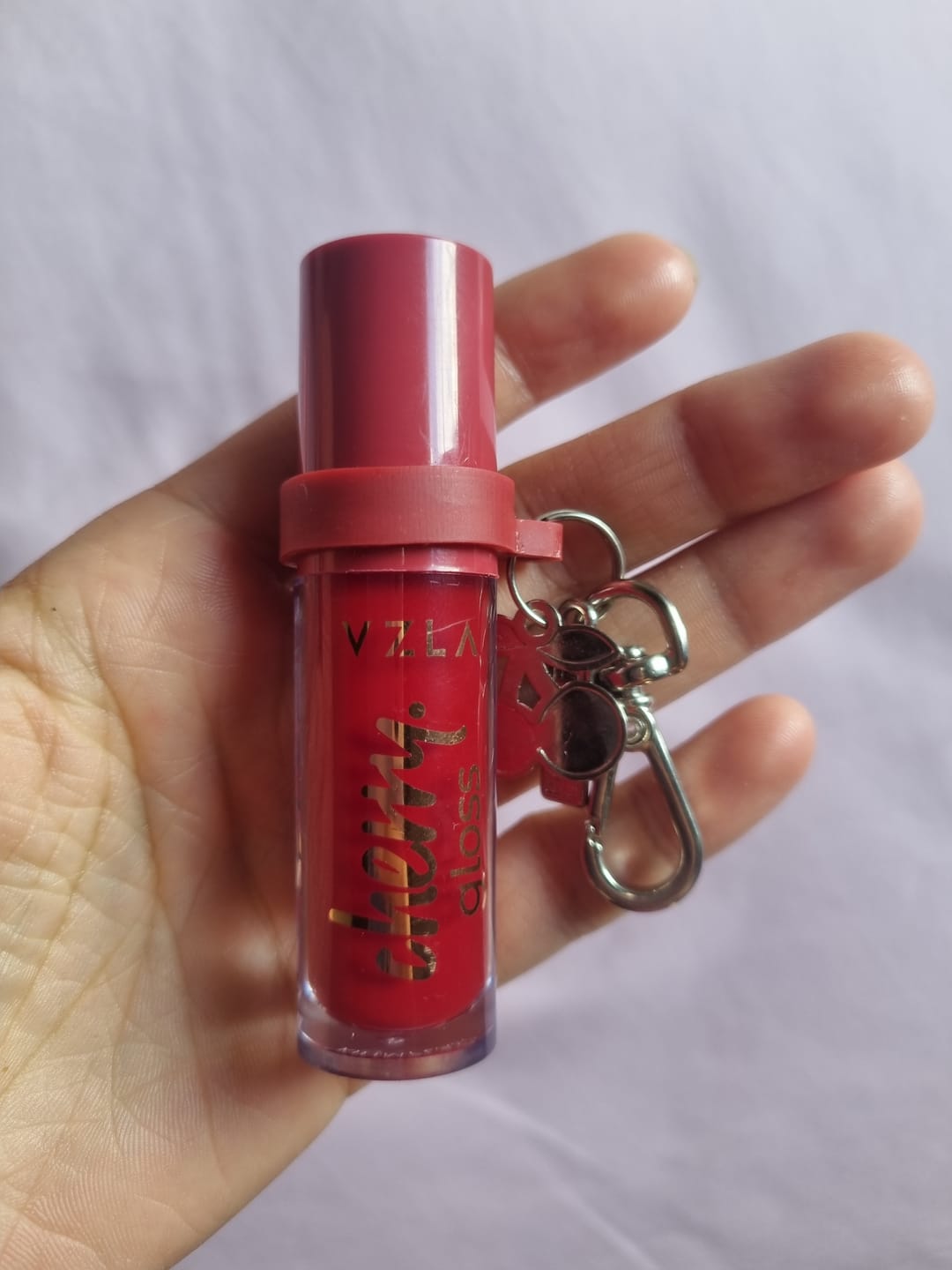Customer photo review of Cherry Gloss - Vizzela