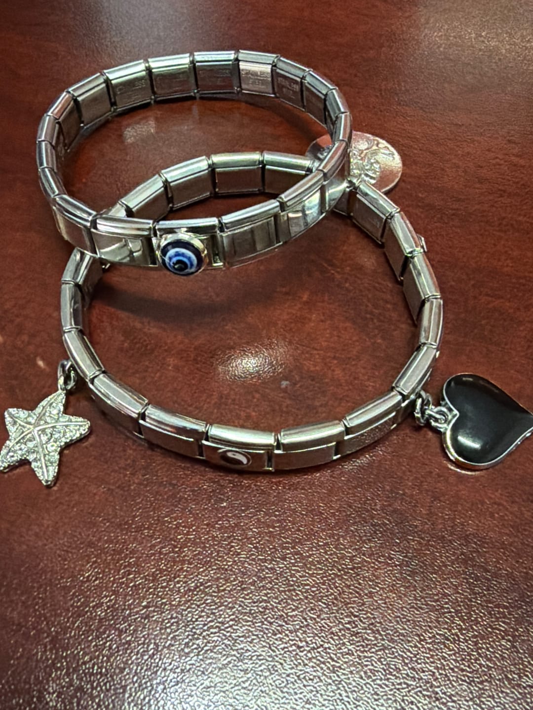 Customer photo review of Pulsera Estrellas Italiana para Charms