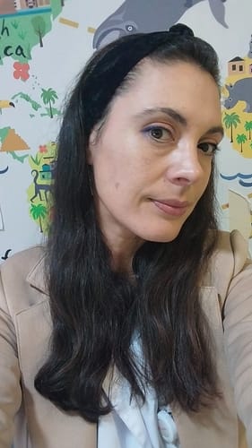 Reseña con foto de un cliente sobre Henna Jamila Hair -  Cobrizo Natural y Duradero  👩🏼‍🦰