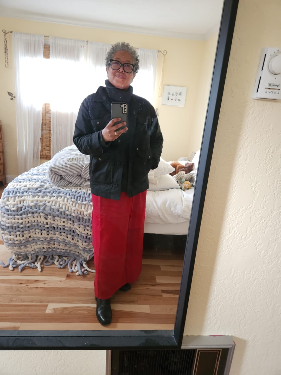 Customer photo review of Plus Size Women Autumn Casual Pure Color A-Shape Spliced Skirt