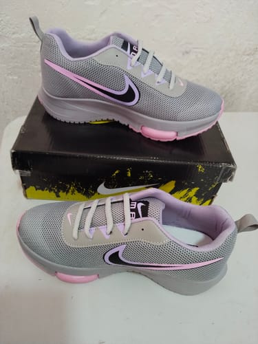 Customer photo review of Tenis Neo Grand Court Blanco Rosa Fiusha