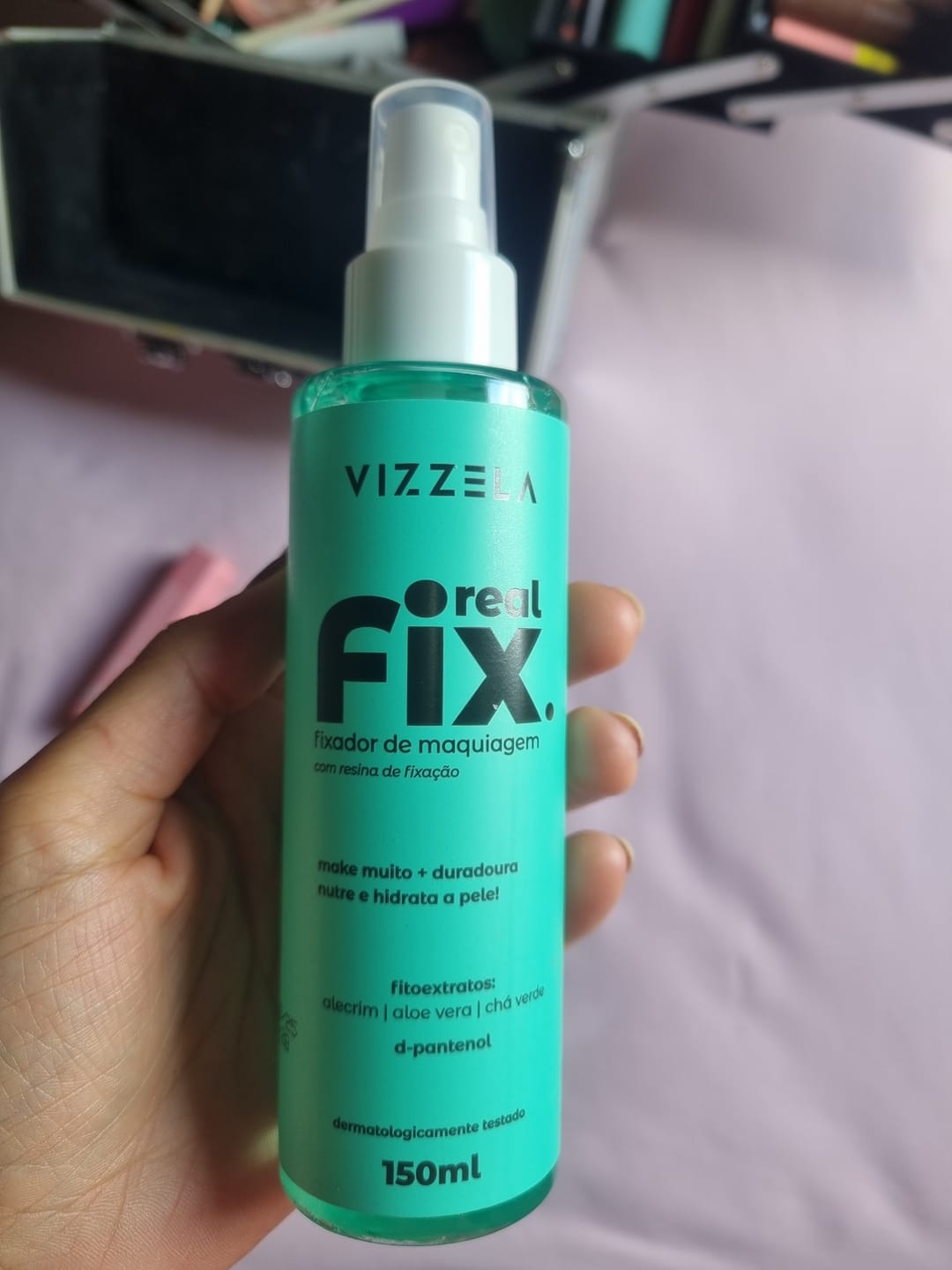 Customer photo review of Fixador de Maquiagem Real Fix - Vizzela