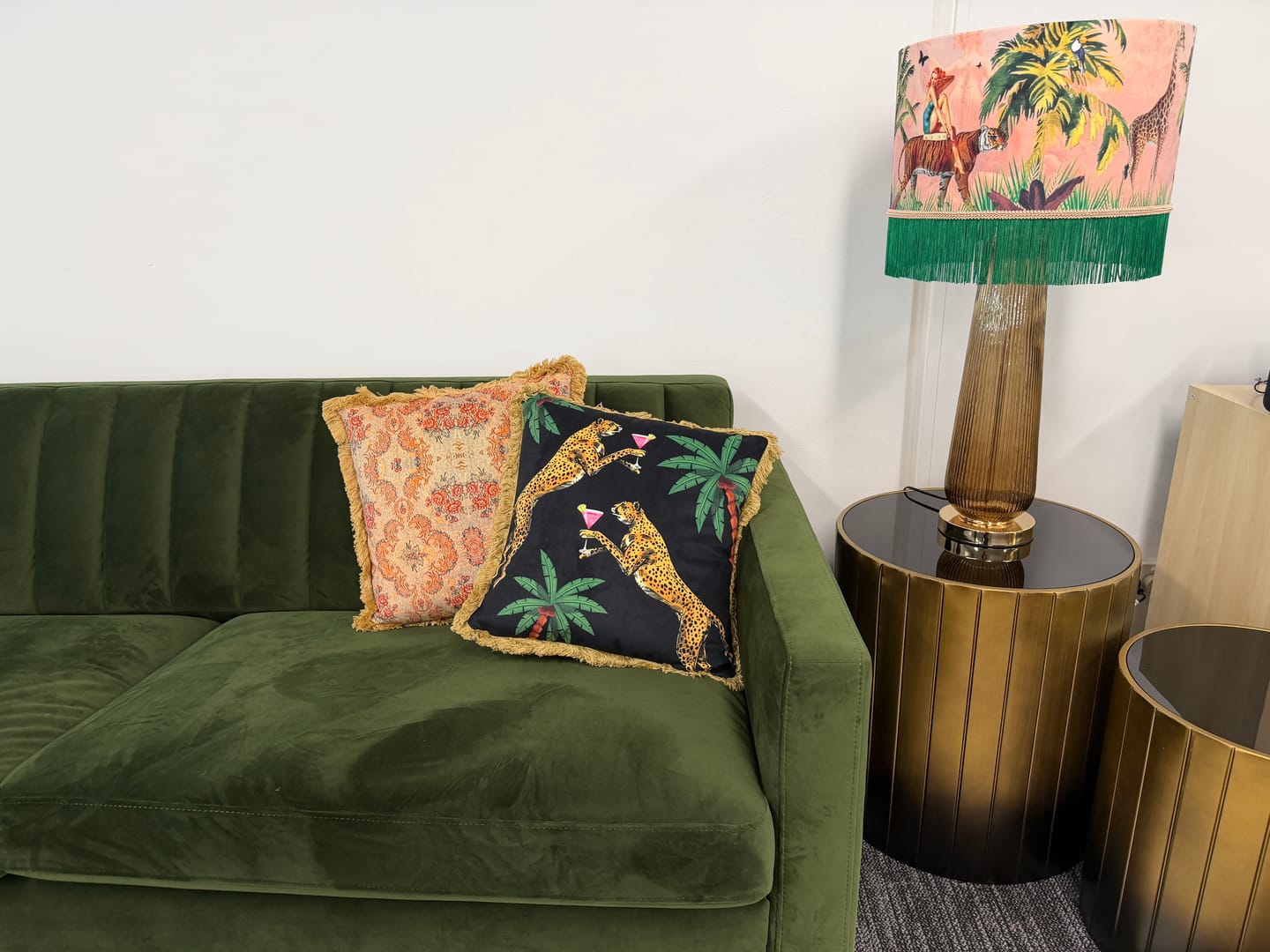 Customer photo review of Queen K Alice Vintage Pin-Up Cushion