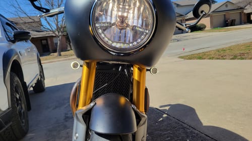 Customer photo review of Kellermann Bullet 1000 PL Run/Turn (sold in pairs)