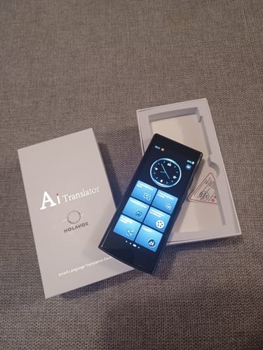 Customer photo review of Traducteur vocal Instantané portable - HOLAVOX