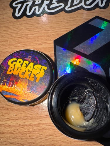 Customer photo review of Pine Park Grease Bucket Rosin