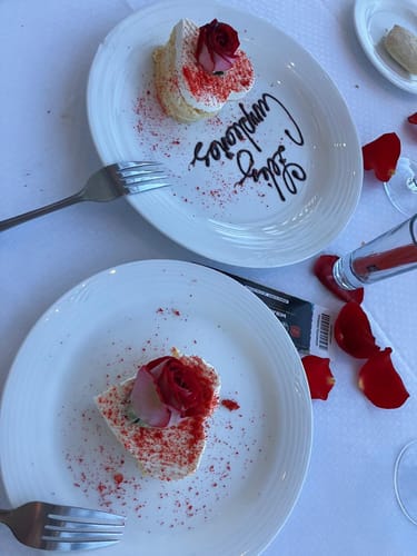 Customer photo review of Cena Romántica