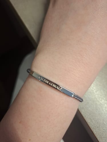 Customer photo review of Armband "Ich bin genug."