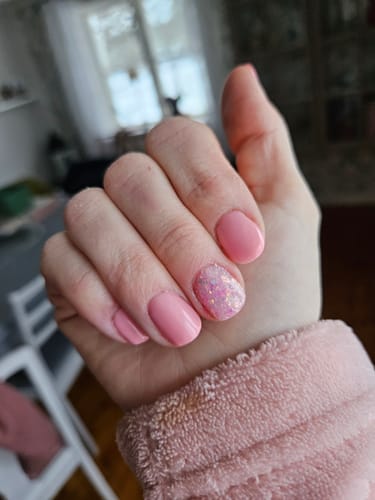 Customer photo review of Lovely Pink Dipping Powder