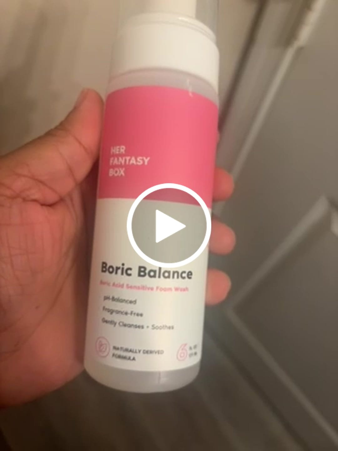 Customer video review of Boric Balance - Sensitive Boric Acid Foam pH Wash - Natural Ingredients