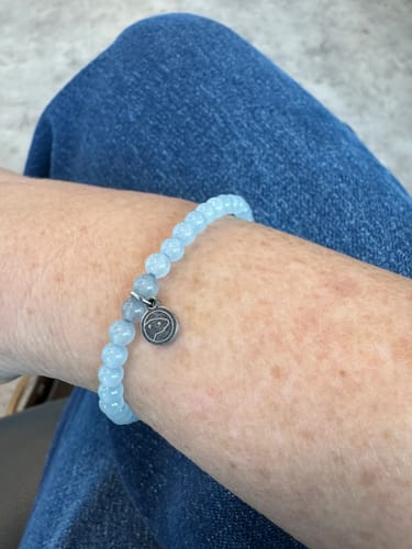 Customer photo review of Skyblue Jade Bracelet