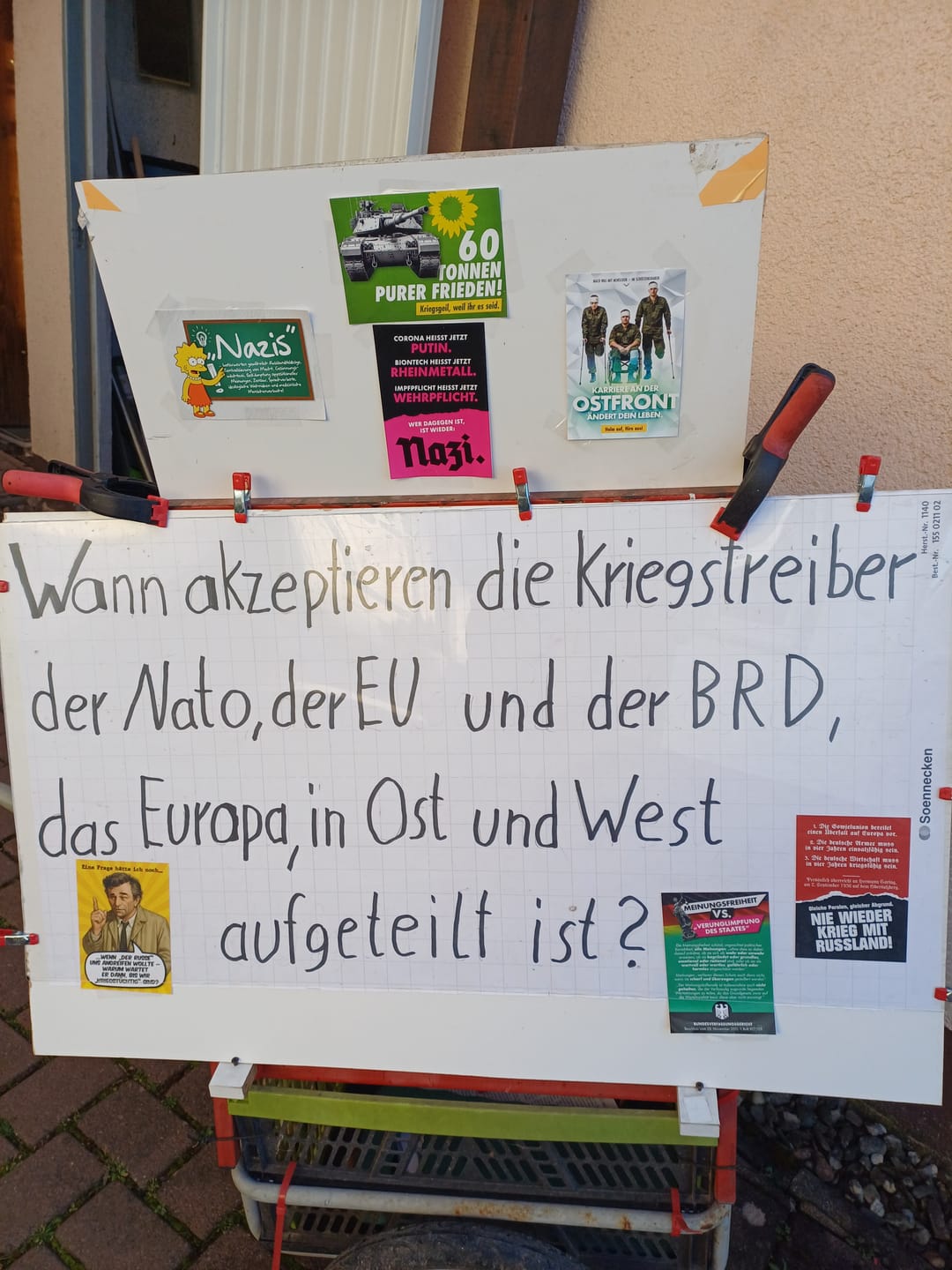 Customer photo review of STICKER / AUFKLEBER • CORONA HEISST JETZT PUTIN (10 STK.)