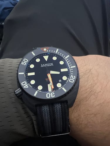 Customer photo review of Titan