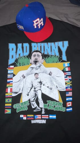 Customer photo review of LOVE > HATE [LIMITED]