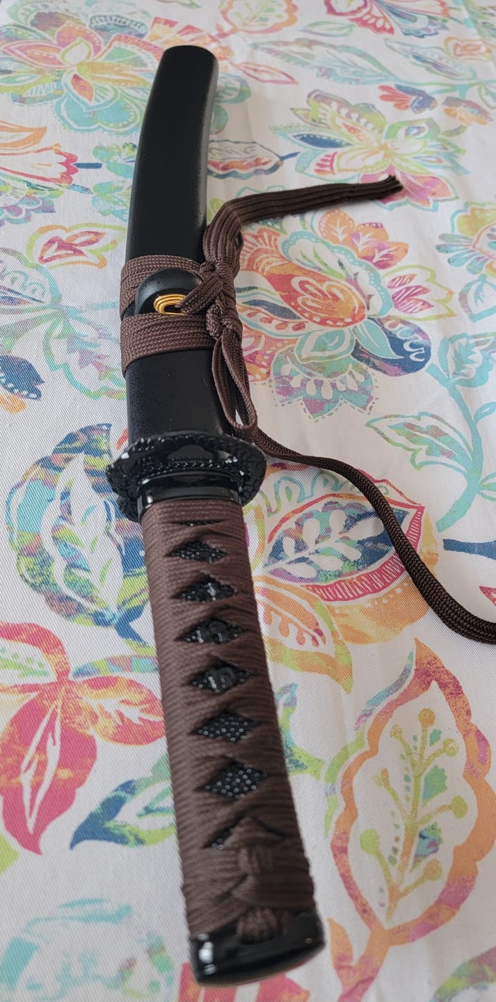 Customer photo review of The Shuramanei Handmade Tanto Katana Clay Tempered T10 Steel