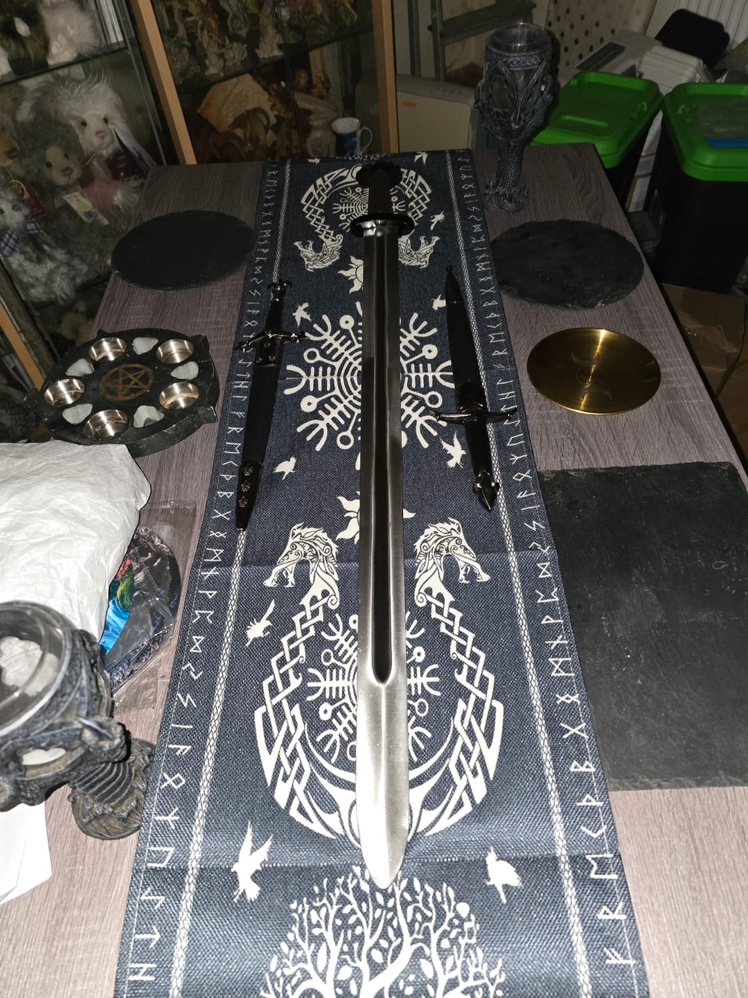 Customer photo review of Five Lobe Viking Sword Black - Trollkors