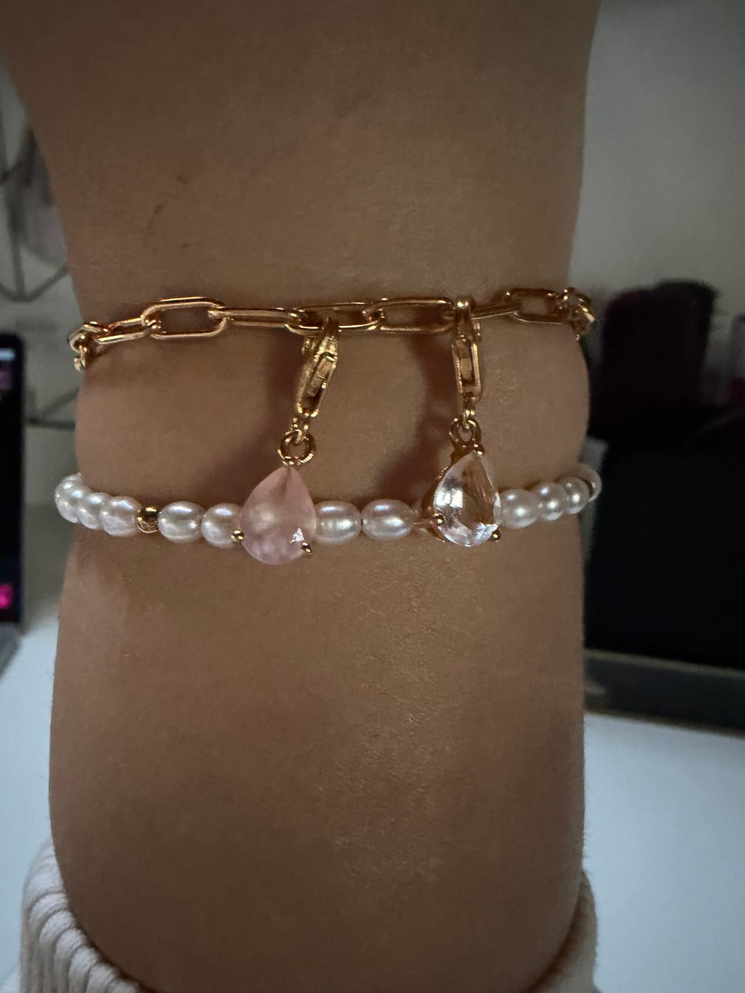 Customer photo review of Rose quartz 18K charm