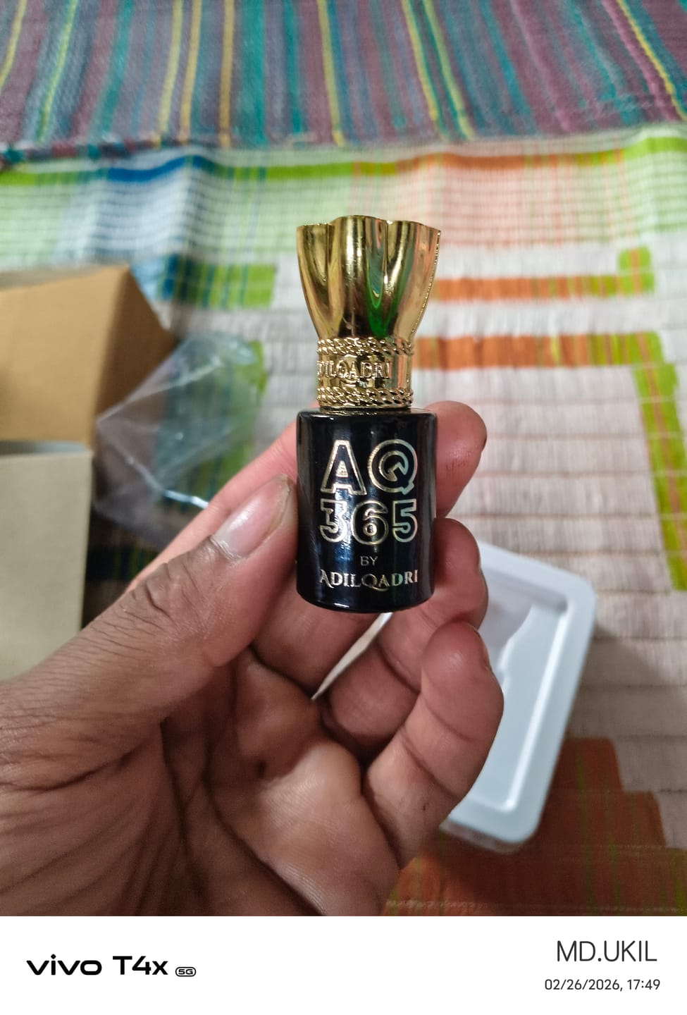 Customer photo review of AQ 365 Luxury Attar Perfume