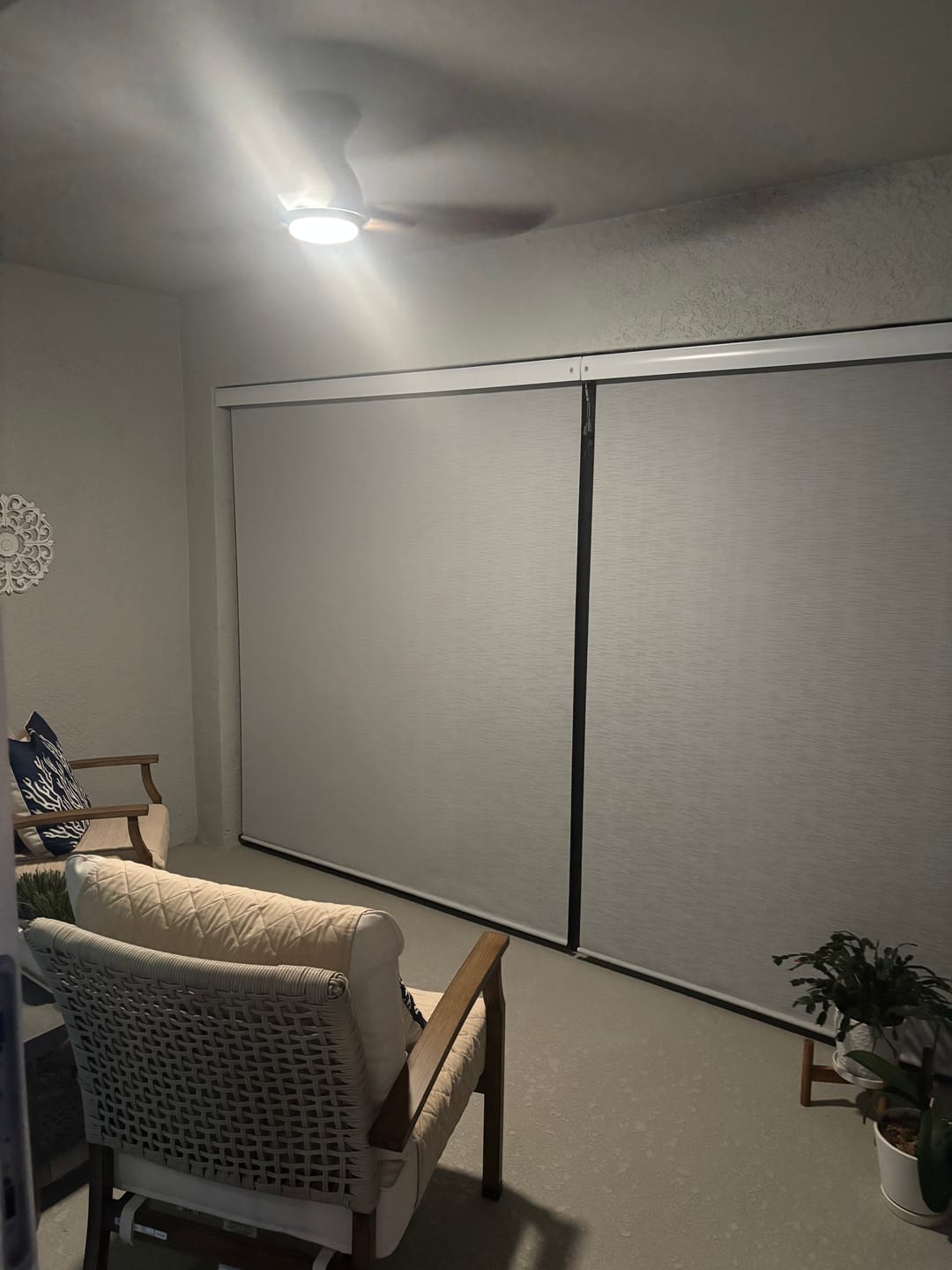 Customer photo review of SmartWings Motorized Outdoor Shades 1%/3%/5% Openness