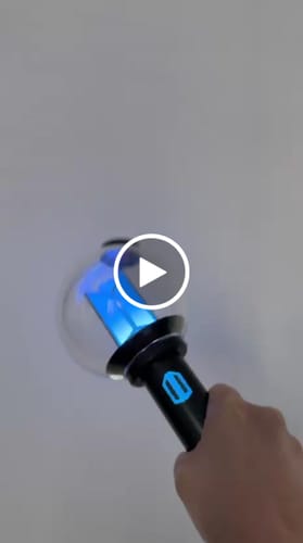 Customer video review of BTS OFFICIAL LIGHT STICK VER.4