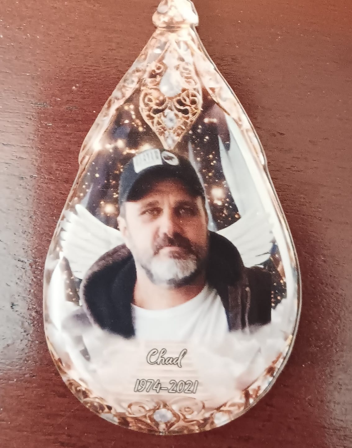 Customer photo review of Custom Photo Car Ornament - Personalized Memorial Sympathy Gifts For Loss Of Mom, Dad
