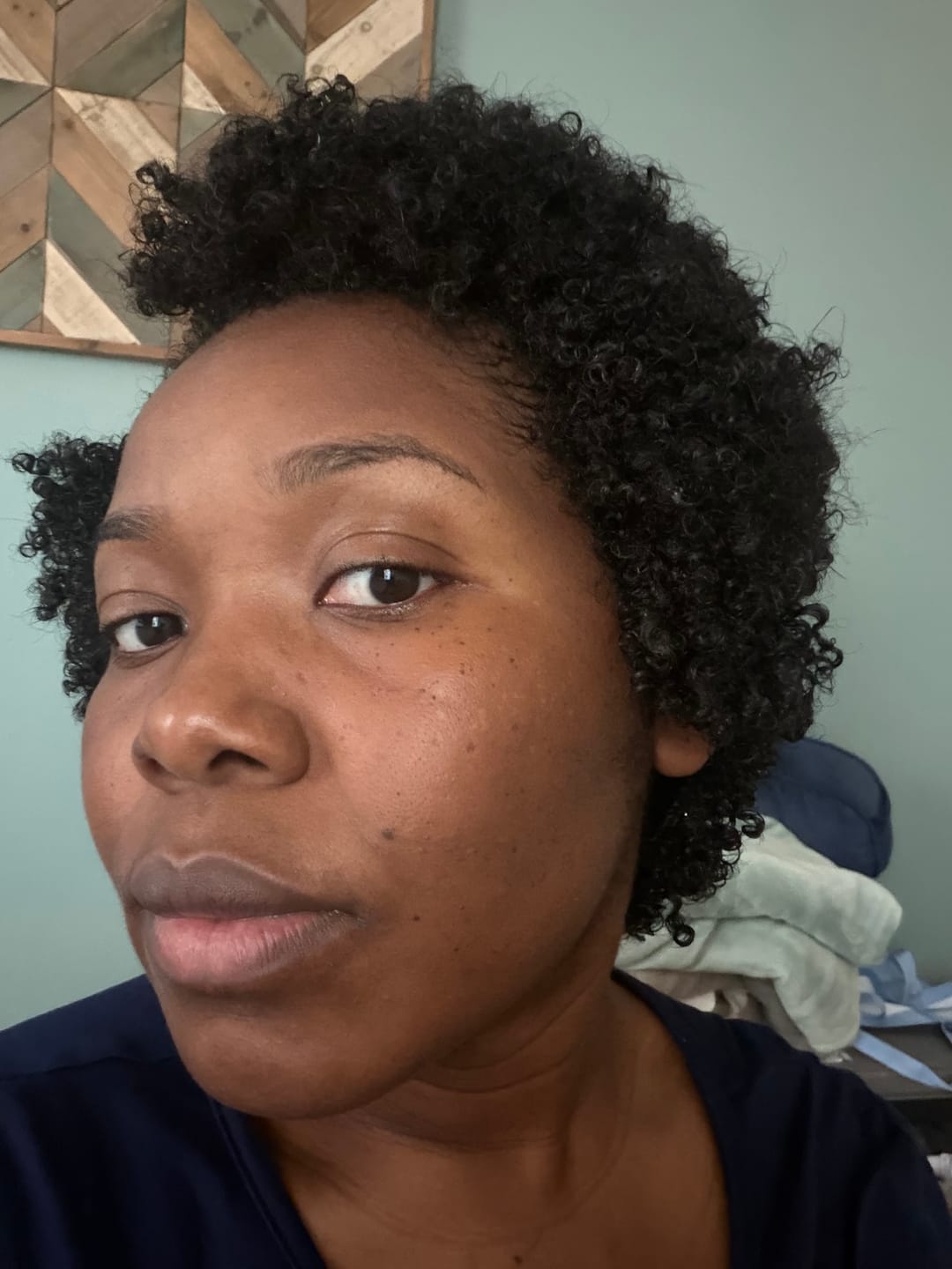 Customer photo review of Tropical Oasis Anti-Humidity Firm Hold Hair Gel