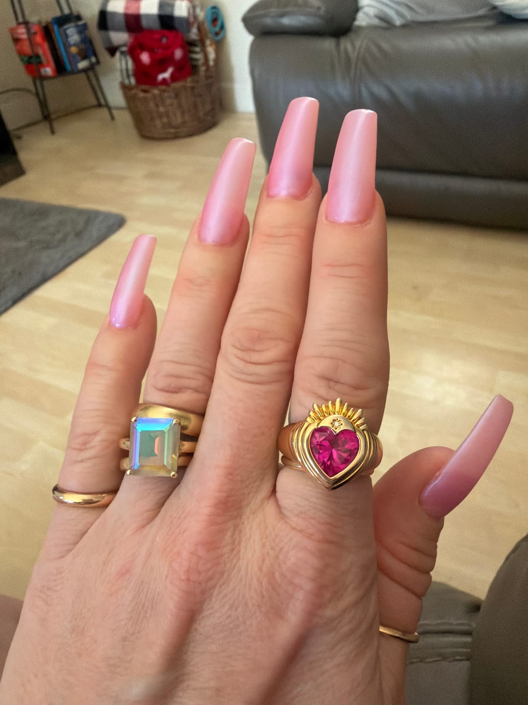 Customer photo review of Queen of Hearts Ring Gold