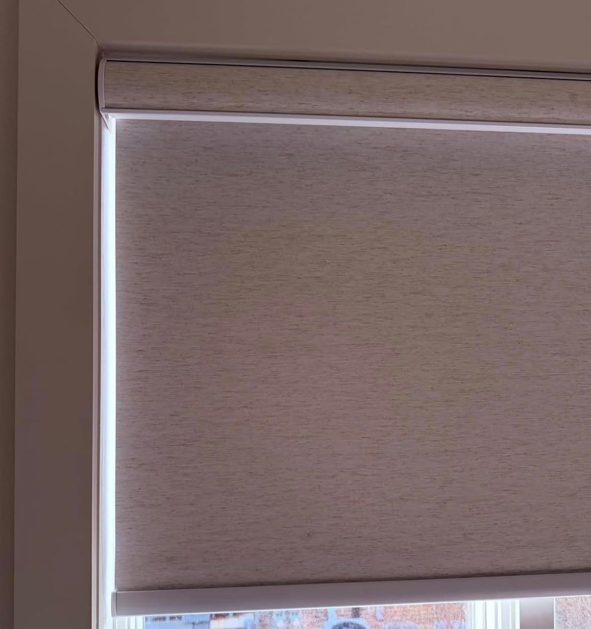 Customer photo review of Bringnox Motorized Roller Shades 100% Blackout Linen