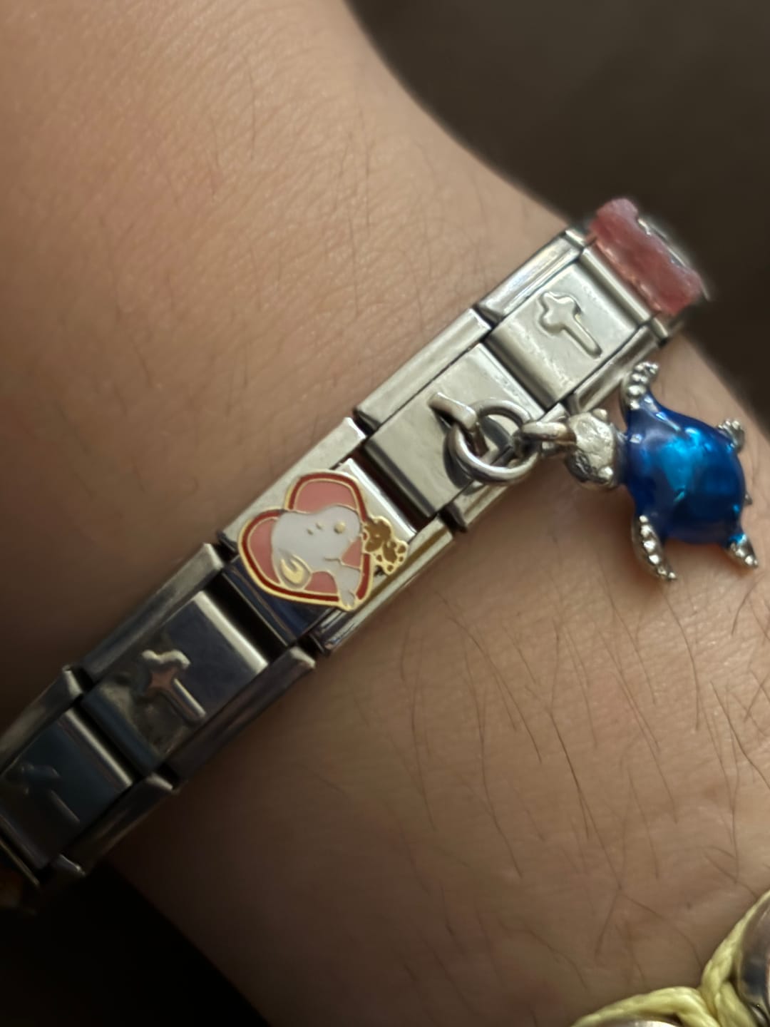 Customer photo review of Charm Snoopy Corazón